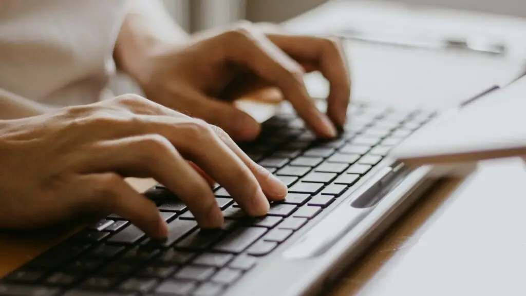 Person with accessibility issues accessing website improved by Houston internet marketing agency